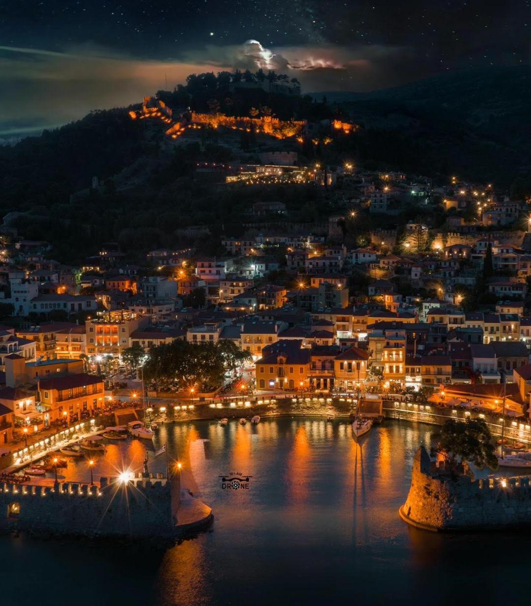 Nafpaktos Beach Luxury Suites Exterior foto